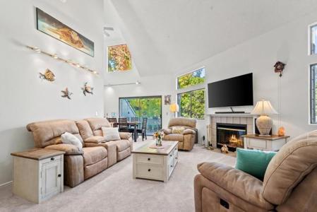 2607 Willowbrook Lane