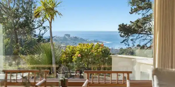 8080 La Jolla Scenic Dr N