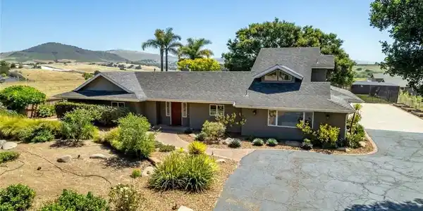 165 West El Campo Road