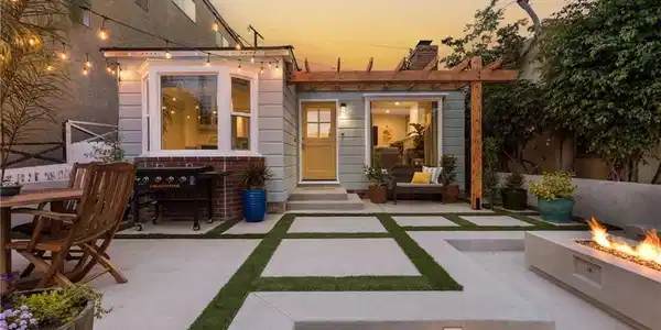 60 Santa Ana Avenue