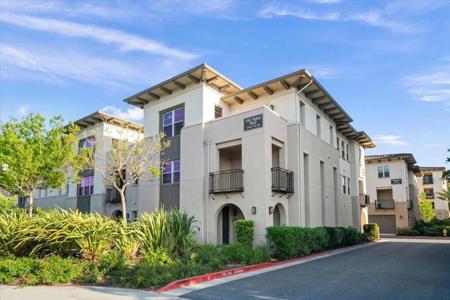1087 Bigleaf Place