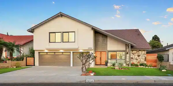 15722 Dawson Lane