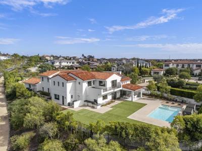 6370 Carmel View South