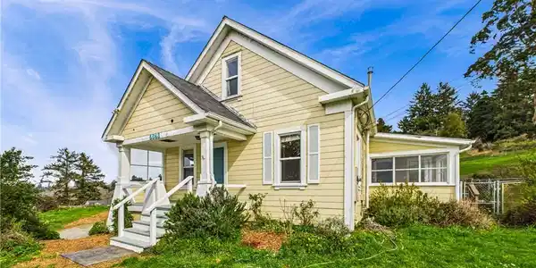 5863 Elk River Road