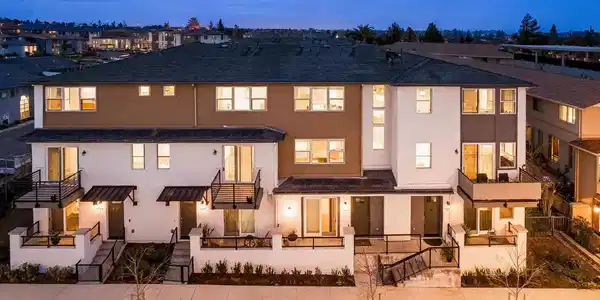 405 Industrial Parkway