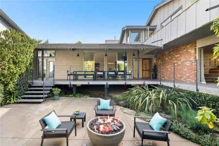 1900 Catalina Street