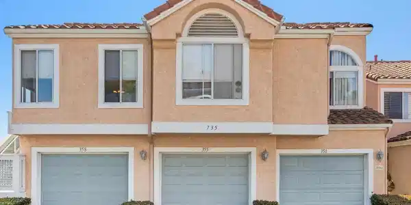 735 Buena Tierra Way