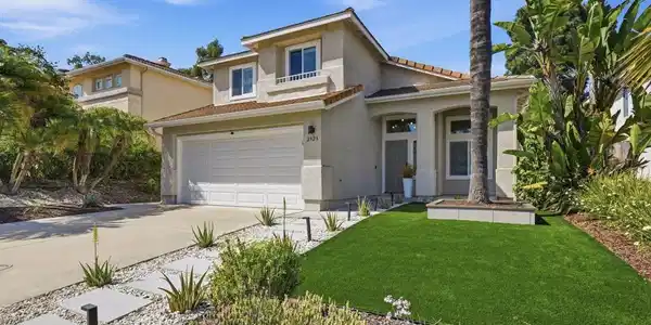 2323 Brookhaven Pass