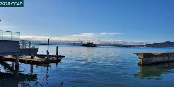 1460 Sandpiper Spit