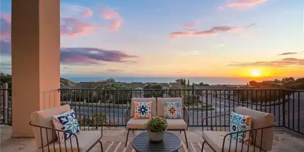 7050 Via Del Mar