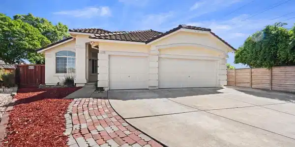 3109 Almond Tree Ct