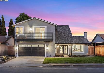 3270 Santa Sophia Way