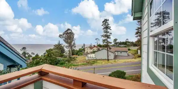 38934 Cypress Way