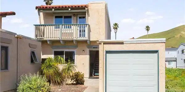 3330 Tide Avenue