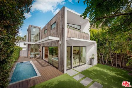 1620 Electric Avenue