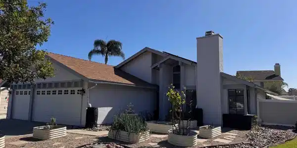 4471 La Quinta