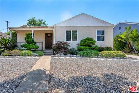 3267 Mountain View Avenue