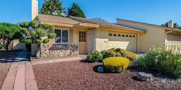 857 Mesa Drive