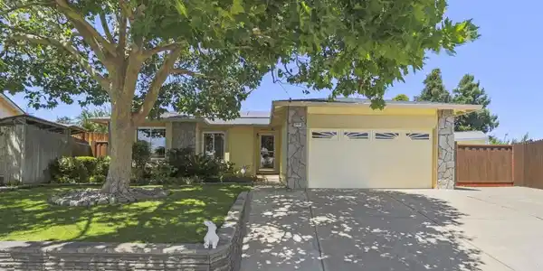 2124 Impala Ct