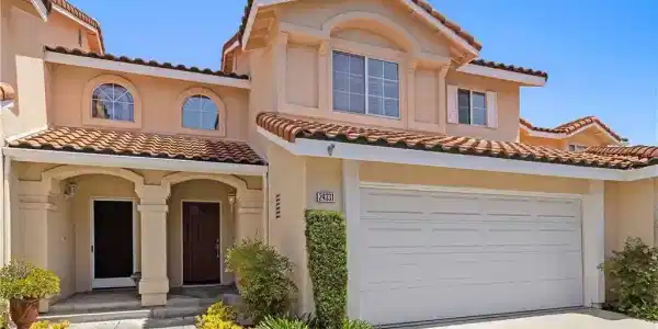 24331 Airporter Way