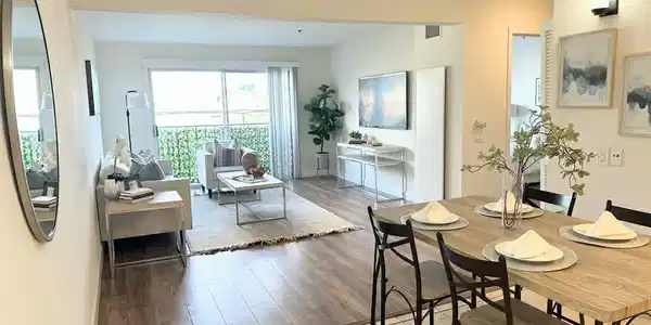 24410 Crenshaw