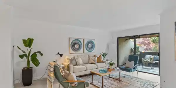 999 W Evelyn Terrace