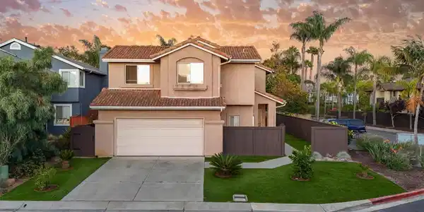 401 Villa Blanca Ct
