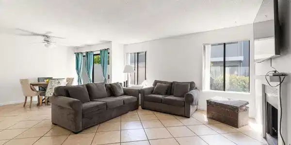 5711 Morro Bay Lane