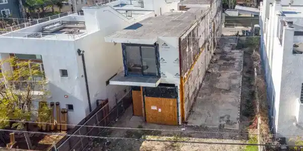 705 Broadway Street