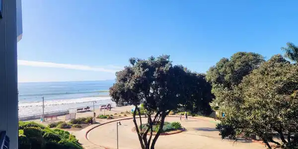 350 Paseo De Playa