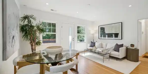 5673 Florence Ter