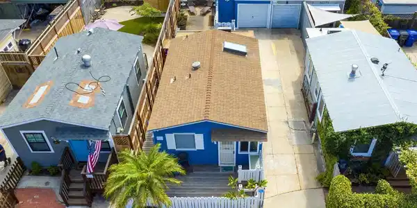 5123 Lotus St