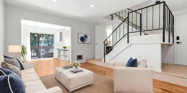 7940 Mission Center Ct