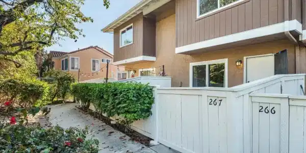 4228 Vista Panorama Way