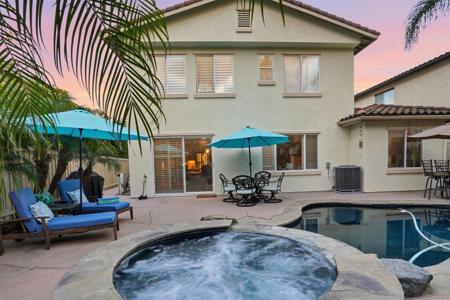 3693 Strata Dr