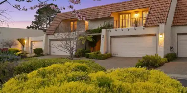 25 Rinconada Circle