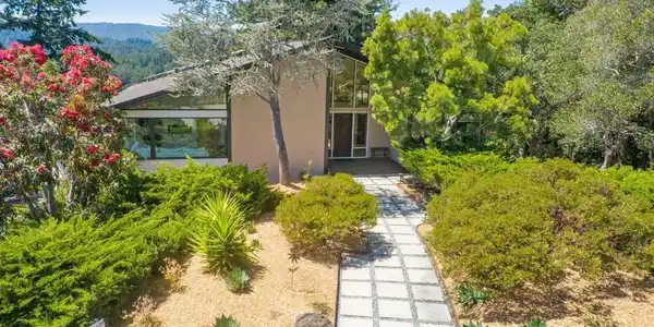 21 Kite Hill Road