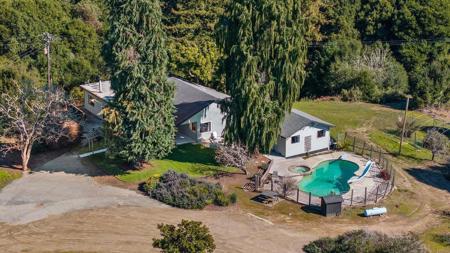 500 Valencia School Road