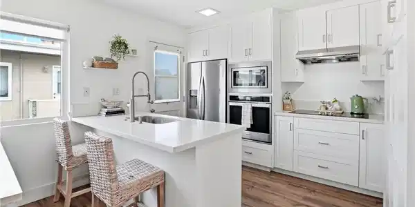 1228 Rutland