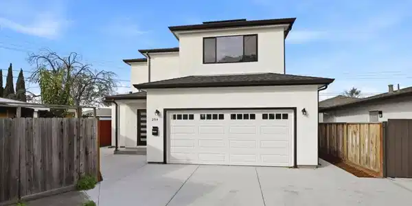2514 Parkland Court