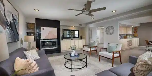 2552 Navarra Drive
