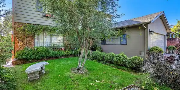 415 N Bonhill Road