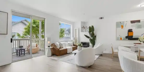 1400 El Camino Real