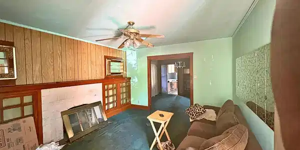 Image 4