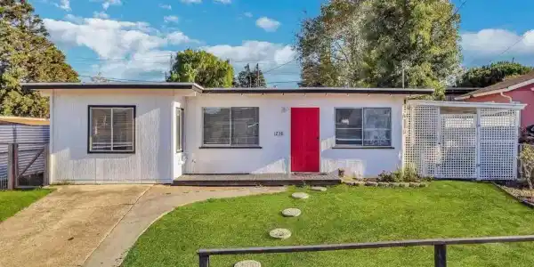 1238 Frances Rd