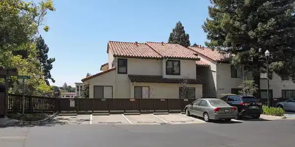 22135 Sevilla Road