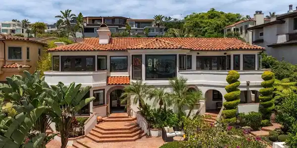 874 Harbor View W