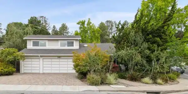 3481 La Mesa Drive