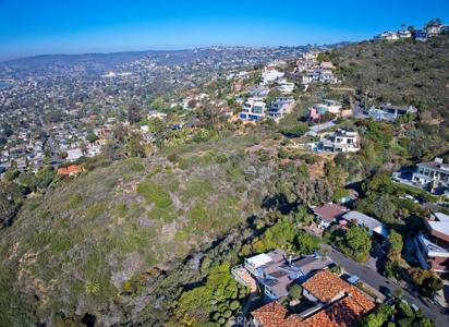 2333 San Clemente