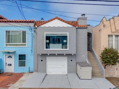 140 Saint Charles Avenue